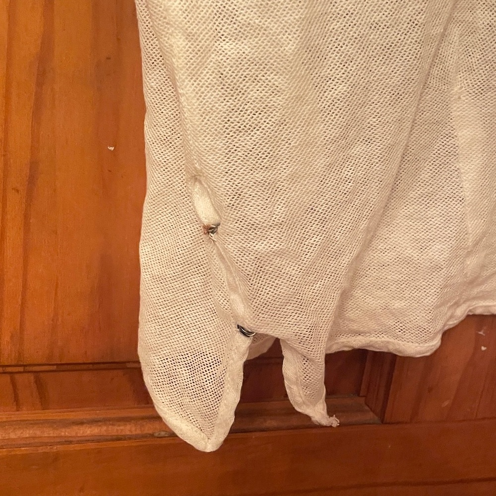 Women's White Ruffle Top - Picture 6 of 6